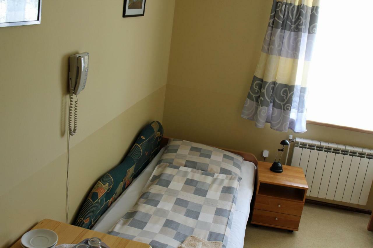 Aleksandrów Łódzki Bar Malwa汽车旅馆 外观 照片